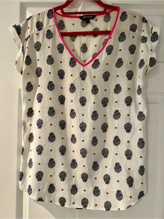 Express Tops - Express White V-Neck Blouse with Black Medallion Print and Hot Pink Trim